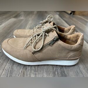 boc Women’s Suede Shoes 10